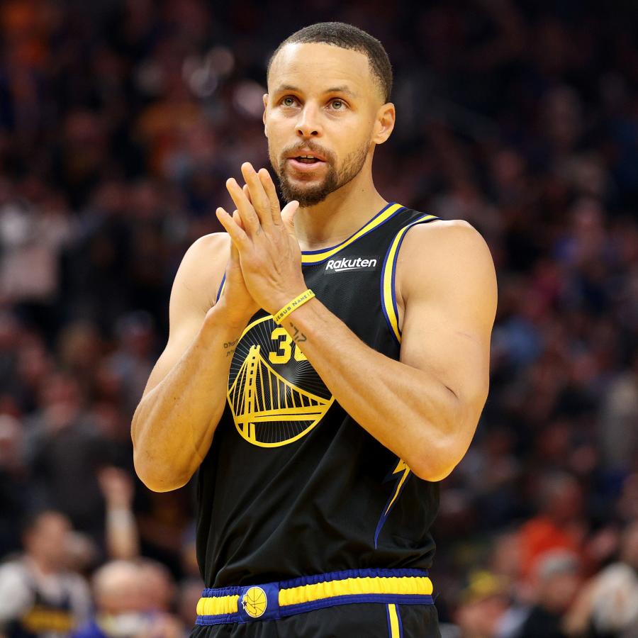 Warriors' Steph Curry Suffered Leg Injury vs. Celtics: 'Don't Think I'll Miss a Game' | Bleacher Report | Latest News, Videos and Highlights