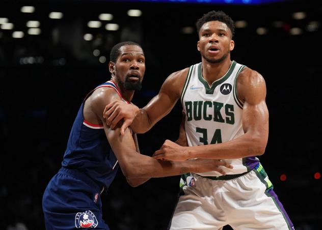 NBA / 杜蘭特聯手字母哥?名記曝公鹿想用追求杜蘭特,字母哥回應亮了!-黑特籃球-NBA新聞影音圖片分享社區