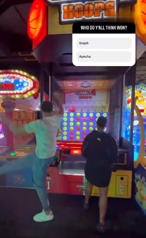 NBA / 【影片】柯瑞為大女兒慶生到電玩城包場!結果自己玩得最開心,和妻子PK投籃還故意放水!-黑特籃球-NBA新聞影音圖片分享社區