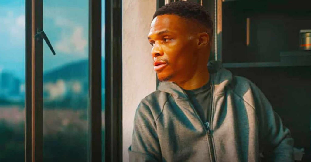 lakers-news-las-desperate-act-to-try-and-convince-russell-westbrook-to-accept-role-last-season-revealed (1)