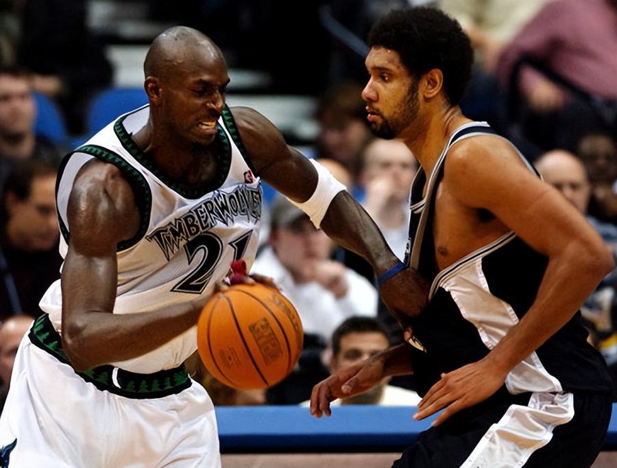 NBA有哪些難以擊敗的垃圾話?大師賈奈特回憶鄧肯的招牌語錄:不罵人的「垃圾話」最傷人!-黑特籃球-NBA新聞影音圖片分享社區