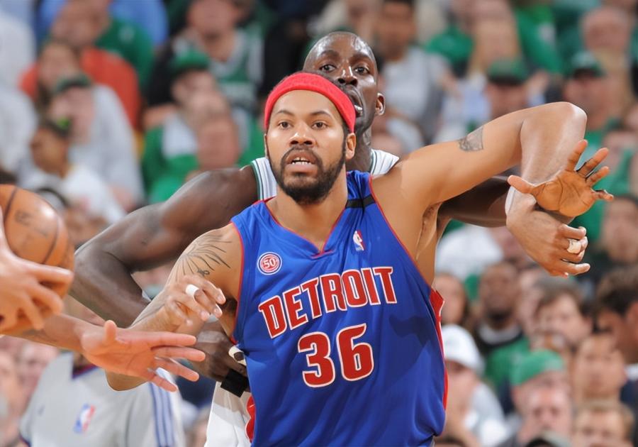 NBA / 華勒斯比字母哥更強!伊古達拉言論引發爭議:他打現代籃球足以進聯盟前五!-黑特籃球-NBA新聞影音圖片分享社區