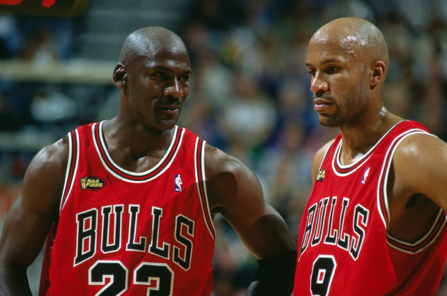 NBA / 豪言打爆喬丹!莫蘭特囂張言論引嘲諷,喬丹隊友大笑:他在90年代拿不了20分!-黑特籃球-NBA新聞影音圖片分享社區