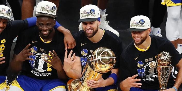 Stephen Curry reportedly views the Warriors' Big 3 as a 'package deal' as  major contract decisions loom for Golden State