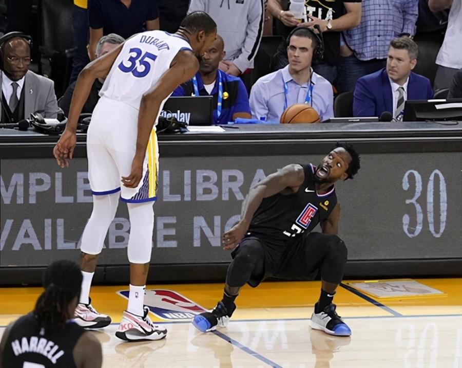 NBA有哪些難以擊敗的垃圾話?大師賈奈特回憶鄧肯的招牌語錄:不罵人的「垃圾話」最傷人!-黑特籃球-NBA新聞影音圖片分享社區