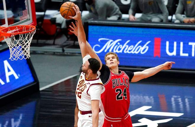 高估他了!本以為是Nowitzki接班人,到差點無球隊接手,培養5年一直原地踏步!-黑特籃球-NBA新聞影音圖片分享社區