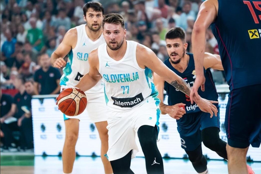 NBA / 兩大巨星對決!東契奇34+9,小丑皇26+12,斯洛維尼亞延長賽勝塞爾維亞!(影)-黑特籃球-NBA新聞影音圖片分享社區