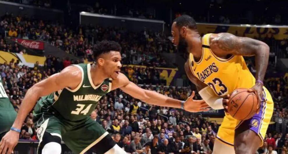 NBA / 31歲被質疑要走下坡路,38歲仍能拿4000多萬年薪!這樣的詹姆斯,你能不服?-黑特籃球-NBA新聞影音圖片分享社區