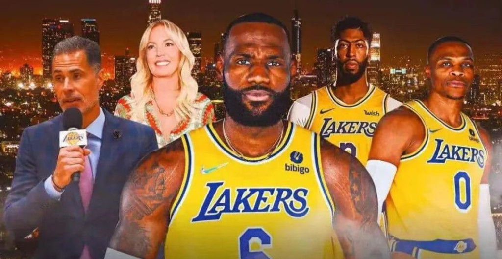 NBA / 31歲被質疑要走下坡路,38歲仍能拿4000多萬年薪!這樣的詹姆斯,你能不服?-黑特籃球-NBA新聞影音圖片分享社區