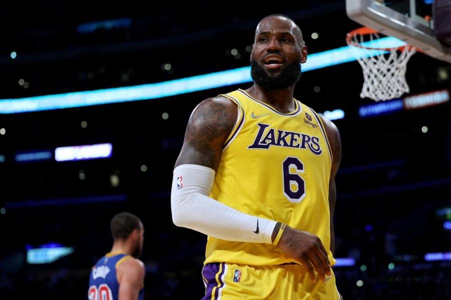 LeBron James成為NBA生涯總得分首位！到底LBJ創下了多少個後浪難以超越的紀錄？