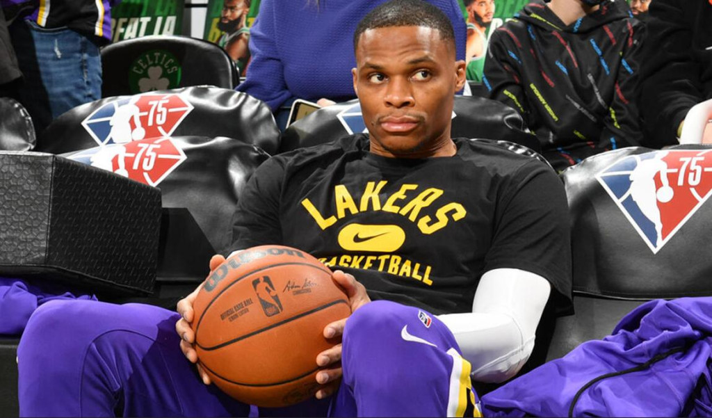 NBA / 世紀難題來了!NBA名宿:如果威少願意放下與貝弗利的仇恨,我會開始佩服他!-黑特籃球-NBA新聞影音圖片分享社區