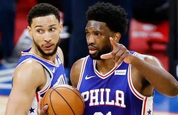 NBA / Curry成美國最後的遮羞布!ESPN排新賽季前五球星:詹姆斯杜蘭特無緣,字母哥榜首!-黑特籃球-NBA新聞影音圖片分享社區