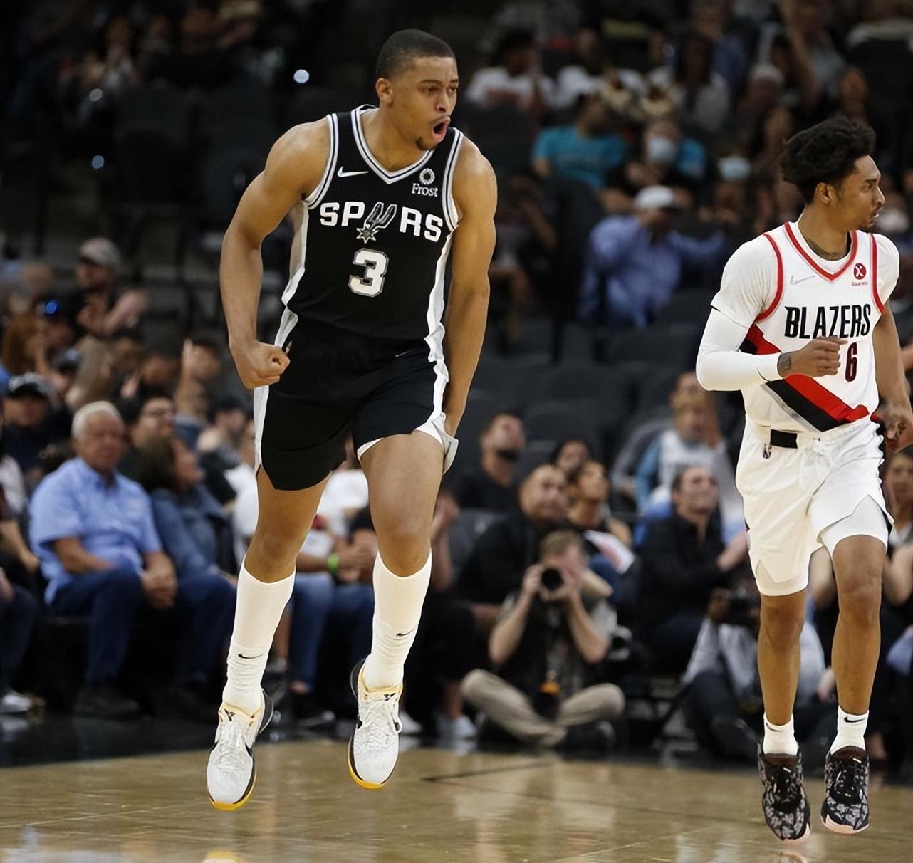 NBA又傷一人:馬刺官宣新星右肩脫臼,預計新賽季開始時復出-黑特籃球-NBA新聞影音圖片分享社區