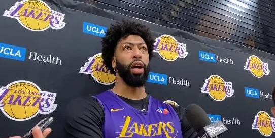 NBA / 詹姆斯主動退位!一眉哥:詹姆斯一直說讓我接領袖大旗,隊員們都會聽我的!-黑特籃球-NBA新聞影音圖片分享社區