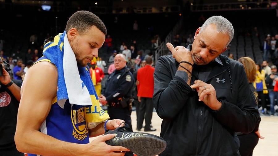 Warriors News: Stephen Curry Discusses Growing Up With Dad in NBA | Heavy.com