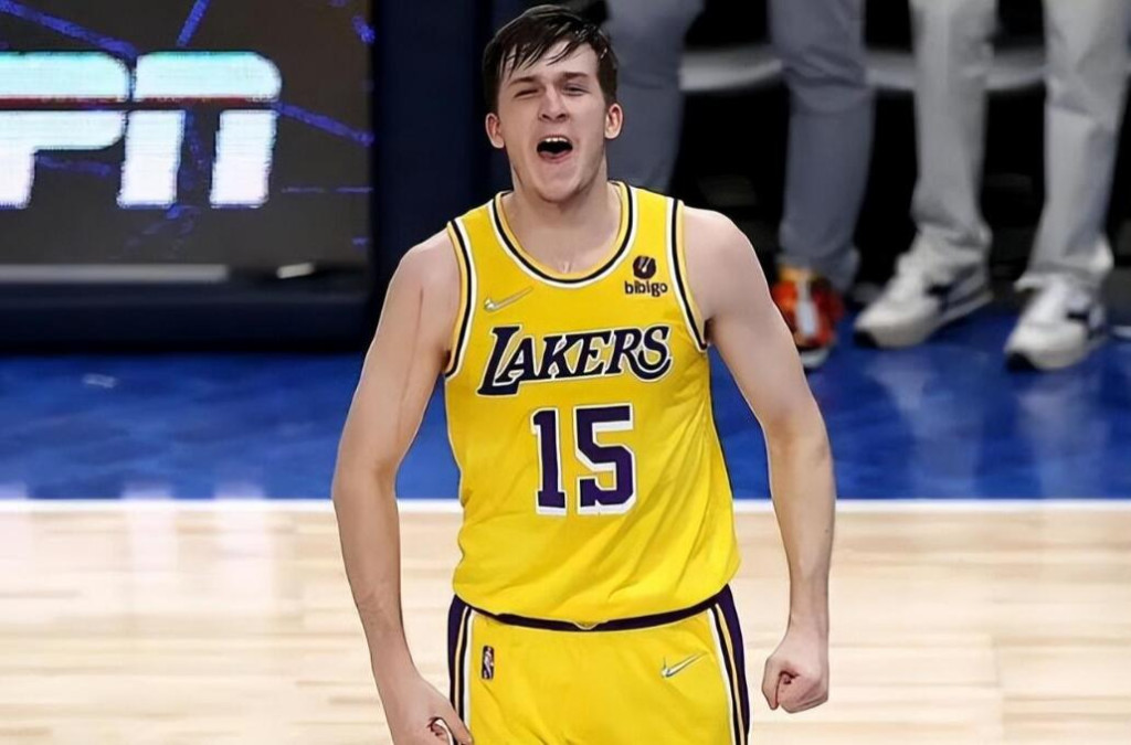 NBA / 【影片】兩連敗卻有驚喜！湖人奇兵填滿數據欄，背後追擊「帽炮」太賣力，球迷：他就像有頭髮的Caruso！-黑特籃球-NBA新聞影音圖片分享社區