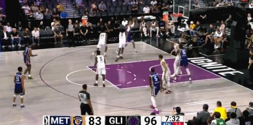 無所不能!Wembanyama再轟36+11+4阻攻,Curry感歎:他就像2K里使用作弊碼的自建人物!(影)-黑特籃球-NBA新聞影音圖片分享社區