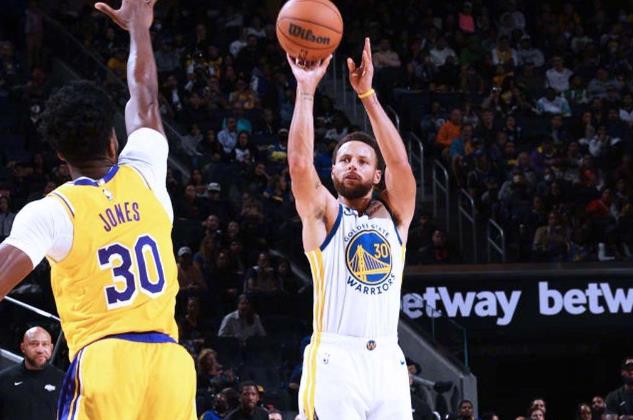 NBA揭幕戰來襲!勇士傷情更新,科爾的計劃曝光,威斯曼準備蹂躪湖人內線!-黑特籃球-NBA新聞影音圖片分享社區