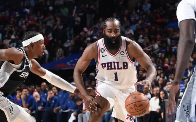 NBA / 大爆冷!哈登18中4,恩比德空砍40+13,76人輸馬刺變聯盟倒數第1!(影)-黑特籃球-NBA新聞影音圖片分享社區
