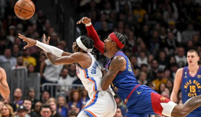 NBA / 冠軍3D!波普化身Jokic絕配:「兩戰轟9記三分+38分!」湖人棄將太香了!-黑特籃球-NBA新聞影音圖片分享社區