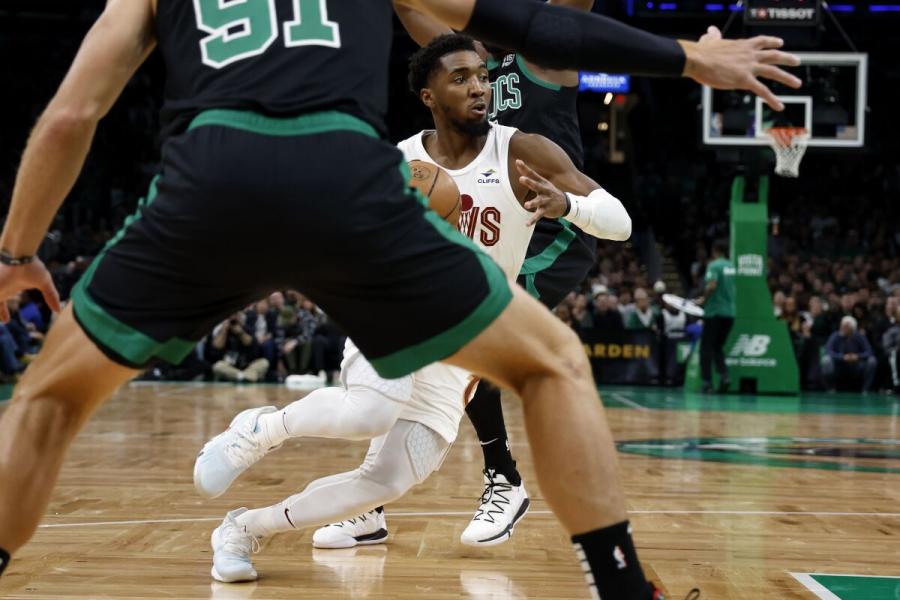 Mitchell, LeVert score 41 points, Cavs beat Celtics in OT - The San Diego Union-Tribune