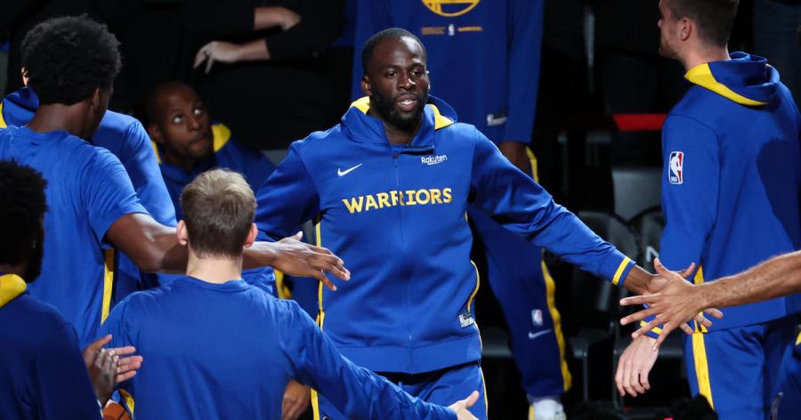 Draymond Green to "step away" from Golden State Warriors after punching  teammate - CBS News