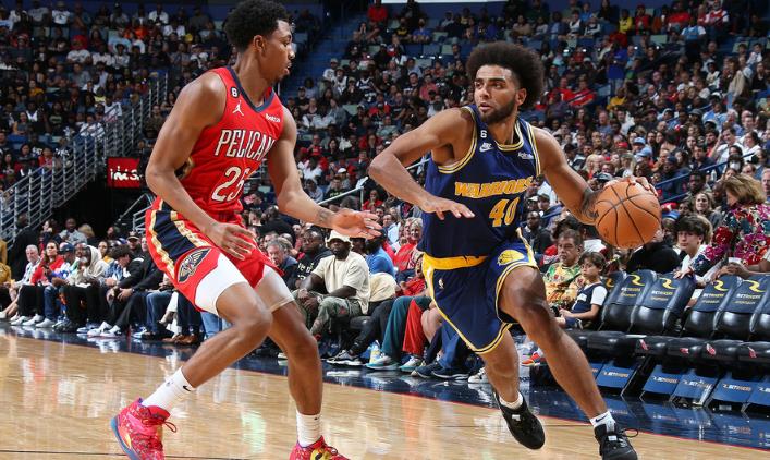 NBA / 兩人還未轉正,全場合砍34+9!勇士輸球卻發現寶,關鍵時刻有大用!-黑特籃球-NBA新聞影音圖片分享社區