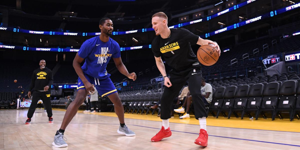 donte-divincenzo-warriors-warmups-GETTY