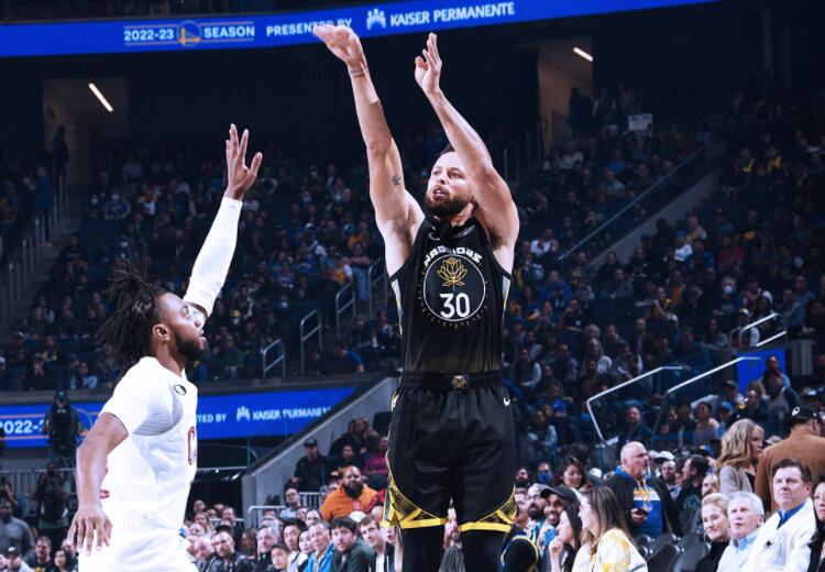 NBA / 騎士主帥炮轟勇士「掩護戰術」:勇士一次又一次使用非法掩護,同時能擺脫裁判吹罰!-黑特籃球-NBA新聞影音圖片分享社區