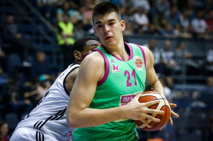 NBA / 從小在戰火中長大，泥坑里練球！一戰成名的他，由戰爭難民逆襲成千萬富翁-黑特籃球-NBA新聞影音圖片分享社區