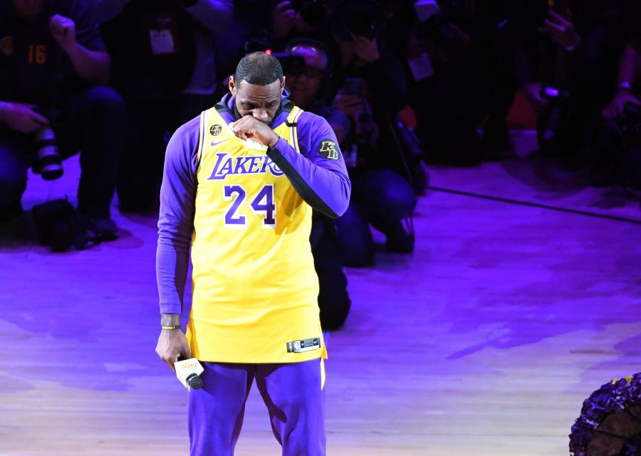 Kobe Bryant: Read LeBron James' full speech before Lakers game