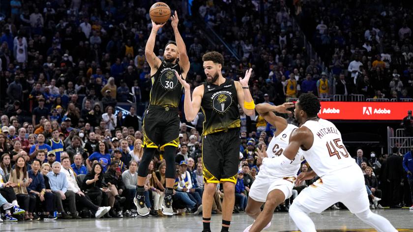 NBA / 騎士主帥炮轟勇士「掩護戰術」:勇士一次又一次使用非法掩護,同時能擺脫裁判吹罰!-黑特籃球-NBA新聞影音圖片分享社區