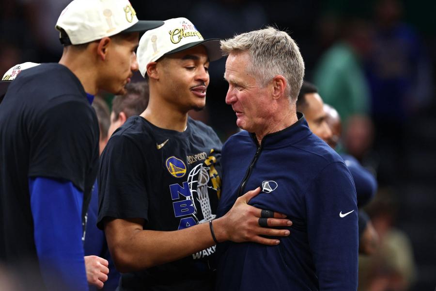 Steve Kerr emphasizes on ball movement as Jordan Poole struggles for form: “ Jordan is trying too hard to create every play"