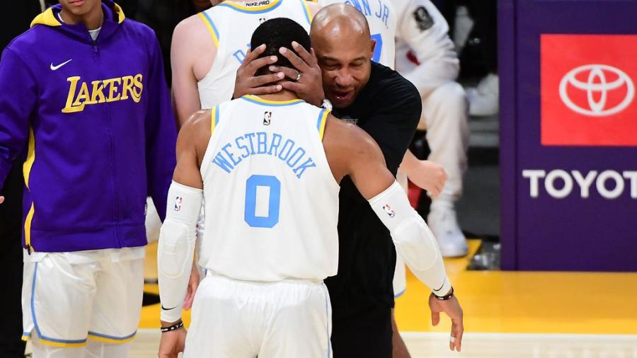 NBA news 2022: Lakers coach Darvin Ham fights tears discussing Russell Westbrook's bench sacrifice after win