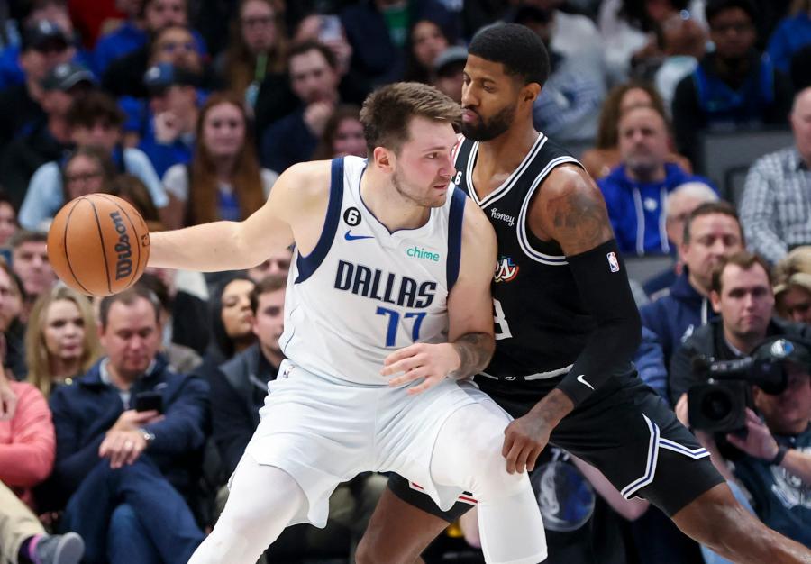 Luka Doncic, Mavs hold off furious Clippers rally