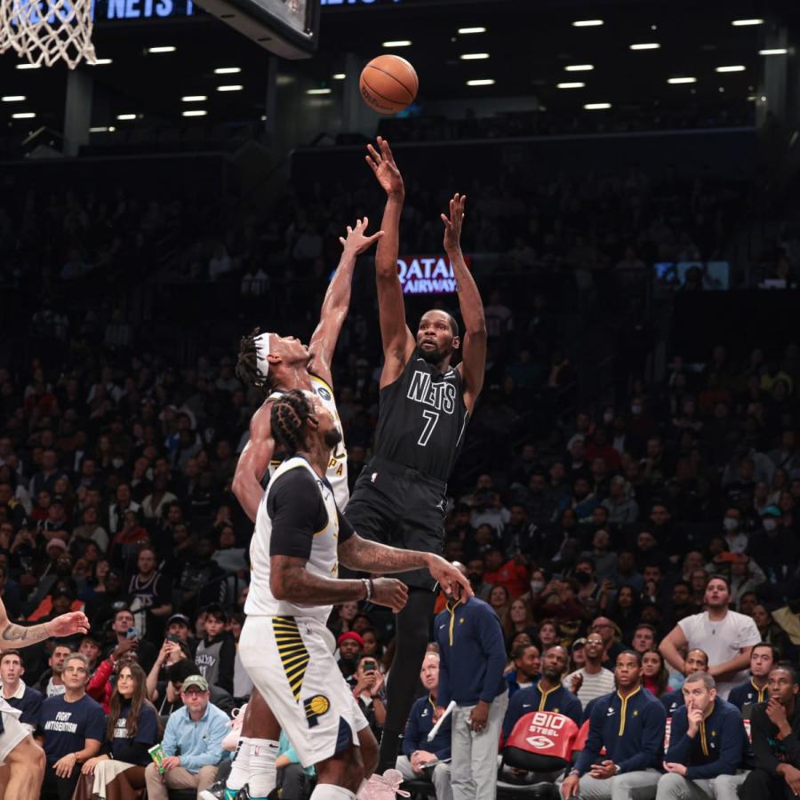 Kevin Durant Reacts to Passing Vince Carter on All-Time NBA Scoring List -  Sports Illustrated Brooklyn Nets News, Analysis and More