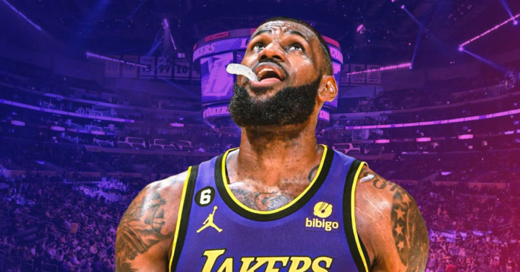 LeBron-James-Doesn_t-Hold-Back-About-Lakers_-Poor-Outlook (1)