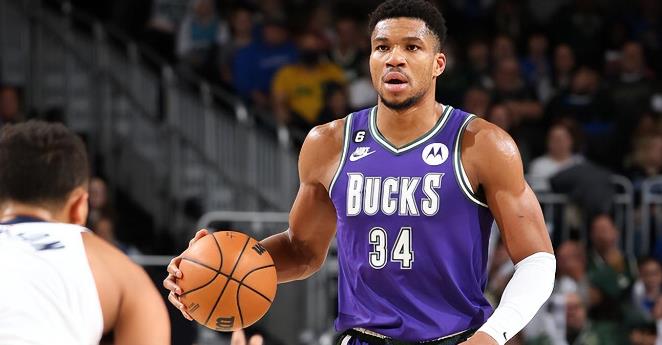 搶詹姆斯風頭?字母哥連續兩場40+20,40年來首人,帶隊終結4連敗(影)-黑特籃球-NBA新聞影音圖片分享社區