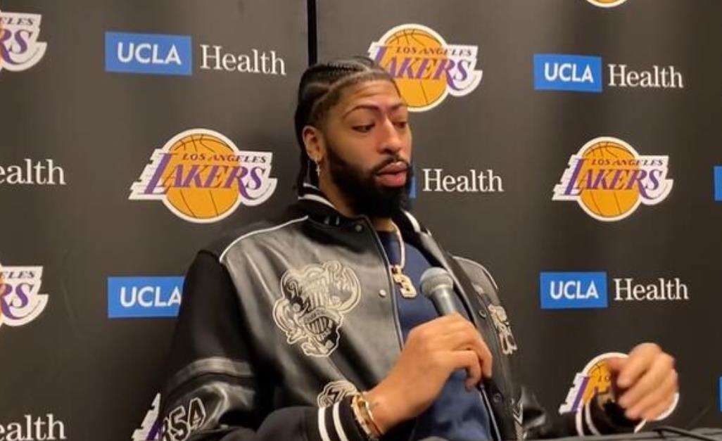 「硬眉」!醫生建議受傷被拒絕,或等休賽期再動刀,勢與詹姆斯一起衝擊季後賽-黑特籃球-NBA新聞影音圖片分享社區