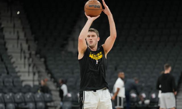 Lakers are waiving sharpshooting forward Matt Ryan