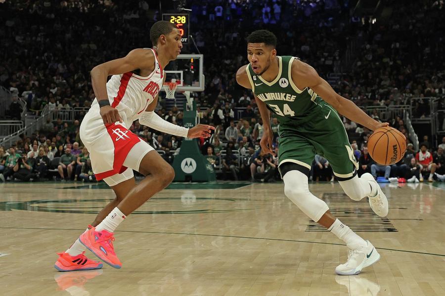 Houston Rockets: Jabari Smith Jr. has role model in 'Greek Freak'