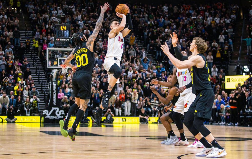 NBA / 這年不好過呀!爵士遭遇五連敗,馬卡南連續三場比賽被對手在頭上投進絕殺球(影)-黑特籃球-NBA新聞影音圖片分享社區