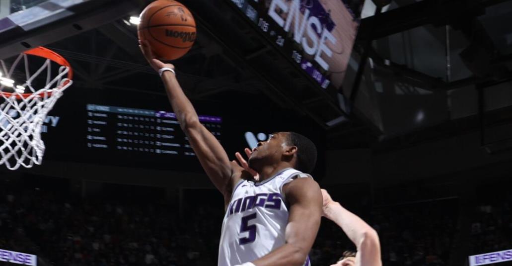 NBA / 這年不好過呀!爵士遭遇五連敗,馬卡南連續三場比賽被對手在頭上投進絕殺球(影)-黑特籃球-NBA新聞影音圖片分享社區