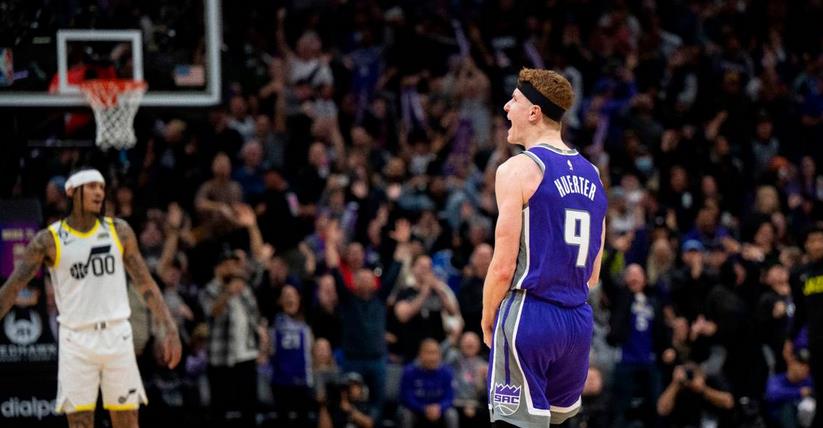 NBA / 這年不好過呀!爵士遭遇五連敗,馬卡南連續三場比賽被對手在頭上投進絕殺球(影)-黑特籃球-NBA新聞影音圖片分享社區