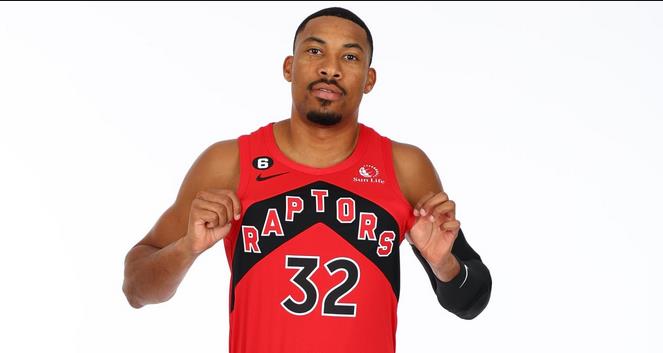 NBA / 奪冠後,為了150萬離開勇士!如今才打8場比賽,他就被擺上交易貨架!-黑特籃球-NBA新聞影音圖片分享社區