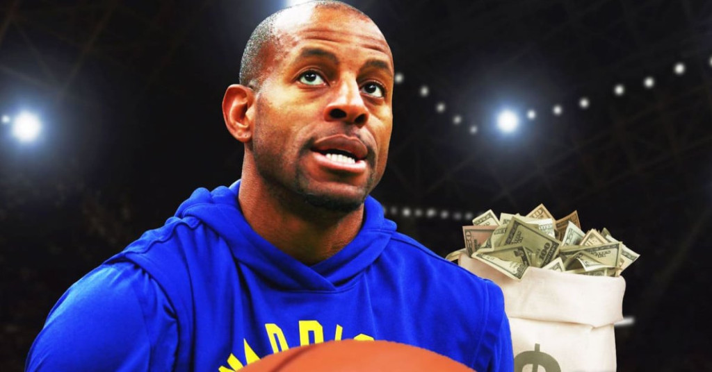 Andre-Iguodala-fined-25K-for-ref-altercation-tossing-ball-in-stands (1)