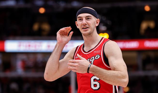 NBA /推倒重建?三大明星均可交易,禿曼巴成球隊唯一非賣品,公牛建隊思路被質疑!-黑特籃球-NBA新聞影音圖片分享社區