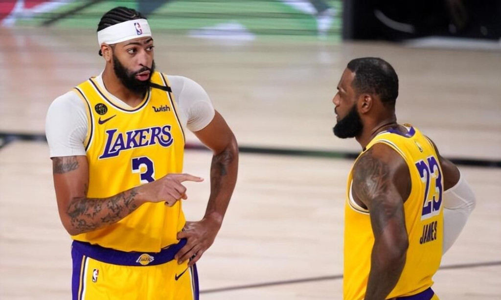 NBA / 湖人換帥成敗筆?美國球迷稱錯怪沃格爾,漢姆被罵上熱搜,他還表示對里拉德無計可施…-黑特籃球-NBA新聞影音圖片分享社區