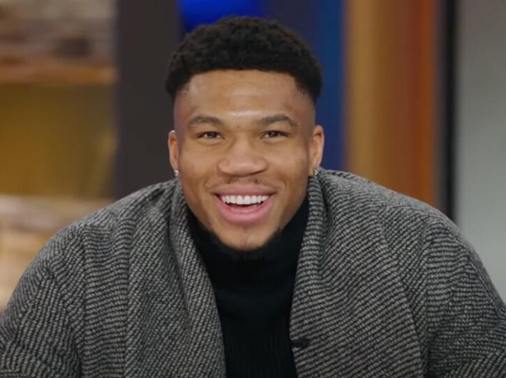 NBA / 捧詹皇踩KD?字母哥節目效果拉滿,直接喊話KD:我來教你單核帶隊!-黑特籃球-NBA新聞影音圖片分享社區