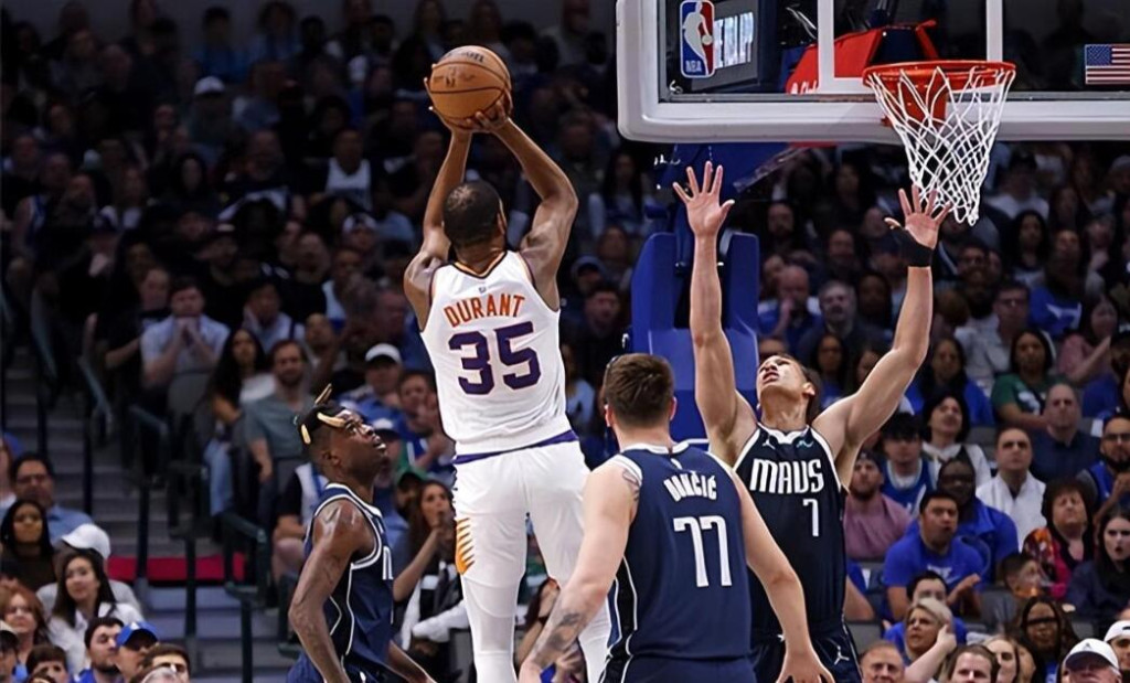 NBA / 37+7+3!就在今天,杜蘭特創18年紀錄,成太陽隊史第一人!-黑特籃球-NBA新聞影音圖片分享社區